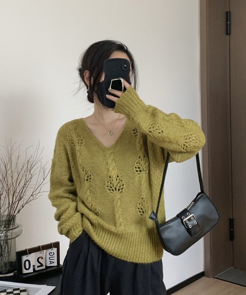 aimoha(アイモハ)の「モヘアVネックセーター(ニット/セーター・レディース・イエロー/パープル/ベージュ/ブルー/ネイビー・FREE)」の19枚目の写真