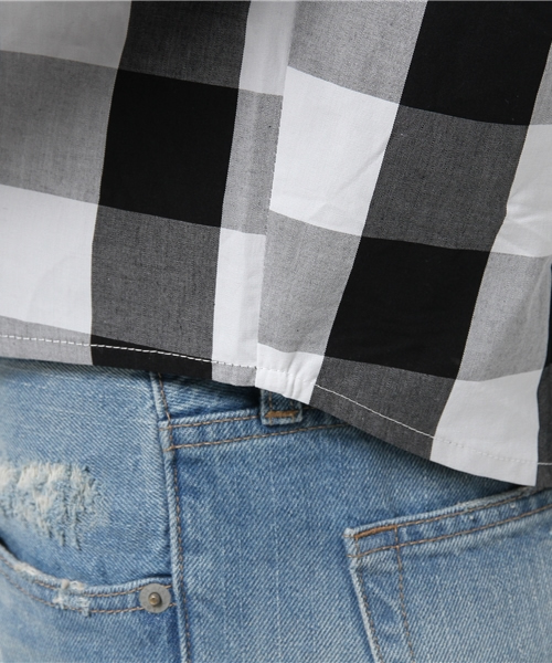 WHO'S WHO gallery（フーズフーギャラリー）の「ギンガムデザインシャツ（シャツ/ブラウス・レディース・ブラック/ネイビー・FREE）」の6枚目の写真