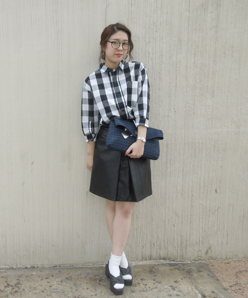 WHO'S WHO gallery（フーズフーギャラリー）の「ギンガムデザインシャツ（シャツ/ブラウス・レディース・ブラック/ネイビー・FREE）」の9枚目の写真