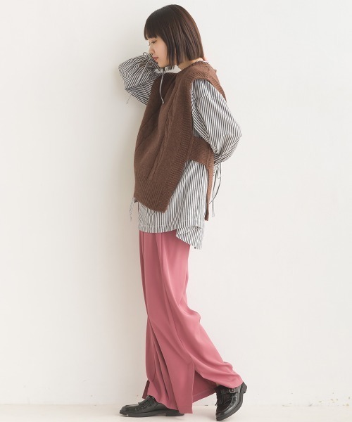 OMNES（オムネス）の「シェットランドウールサイドオープンベスト（ベスト・レディース・ブラック/ブラウン/グレー/アイボリー・FREE）」の13枚目の写真