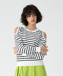 オープンショルダープルオーバー