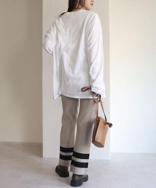 fredy emue（フレディエミュ）の「モバイルミニショルダーバッグ（ショルダーバッグ・レディース・アイボリー/ブラック/キャメル・FREE）」の7枚目の写真