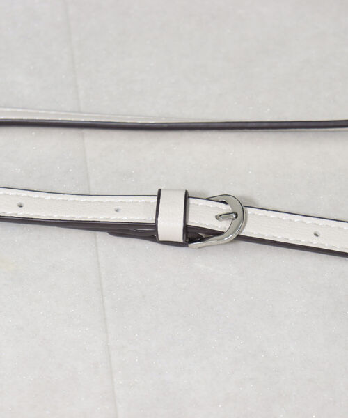 fredy emue（フレディエミュ）の「モバイルミニショルダーバッグ（ショルダーバッグ・レディース・アイボリー/ブラック/キャメル・FREE）」の20枚目の写真