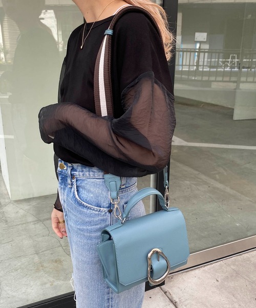 CAPRICIEUX LE'MAGE（カプリシューレマージュ）の「〈LE VERNIS/ル・ベルニ〉ポワールミニバッグ（ショルダーバッグ・レディース・キャメル/ブルー・FREE）」の14枚目の写真