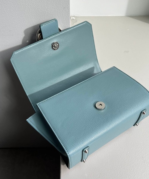 CAPRICIEUX LE'MAGE（カプリシューレマージュ）の「〈LE VERNIS/ル・ベルニ〉ポワールミニバッグ（ショルダーバッグ・レディース・キャメル/ブルー・FREE）」の6枚目の写真