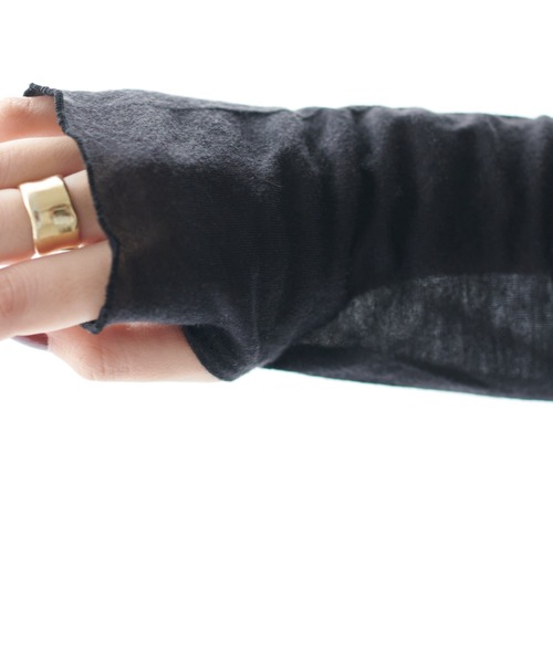 DISCOAT（ディスコート）の「【WEB限定】シアーラメプリントロングスリーブTシャツ（Tシャツ/カットソー・レディース・ブラック/グレー/オフホワイト・FREE）」の12枚目の写真