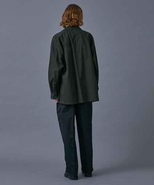 PUBLIC TOKYO（パブリックトウキョウ）の「オーバーダイリラックシャツブルゾン（シャツ/ブラウス・メンズ・カーキ/ダークグレー・1/2）」の4枚目の写真