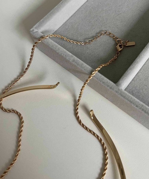 GOLDY（ゴールディ）の「〈GOLDY/ゴールディ〉ツイスト×チョーカーSET（ネックレス・レディース・シルバー/ゴールド・FREE）」の5枚目の写真