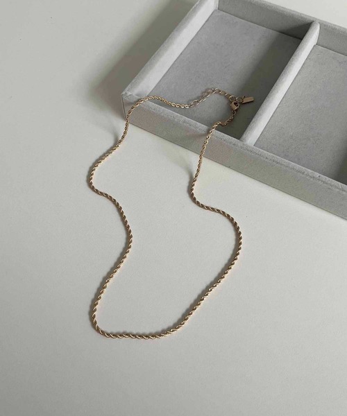 GOLDY（ゴールディ）の「〈GOLDY/ゴールディ〉ツイスト×チョーカーSET（ネックレス・レディース・シルバー/ゴールド・FREE）」の6枚目の写真