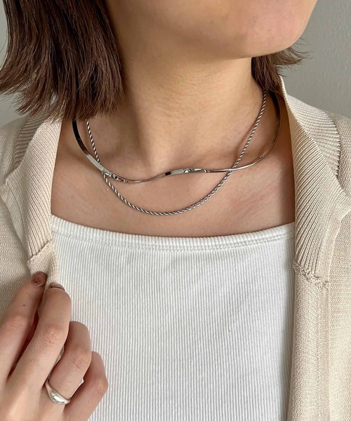 GOLDY（ゴールディ）の「〈GOLDY/ゴールディ〉ツイスト×チョーカーSET（ネックレス・レディース・シルバー/ゴールド・FREE）」の9枚目の写真