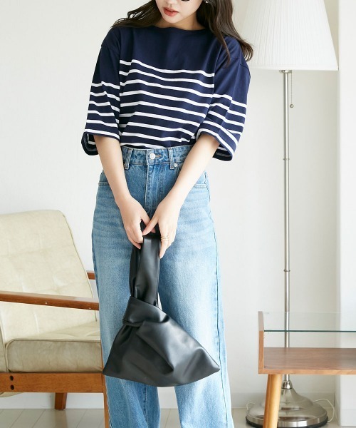 OMNES(オムネス)の「パネルボーダーコットン5分袖Tシャツ(Tシャツ/カットソー・レディース・ホワイト×ブルー/ホワイト×グリーン/ホワイト×ブラック/ネイビー×ホワイト・FREE)」の22枚目の写真