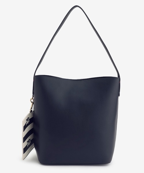 TOMMY HILFIGER(トミーヒルフィガー)の「アイコニックバケットバッグ(ハンドバッグ・レディース・ネイビー・FREE)」の2枚目の写真