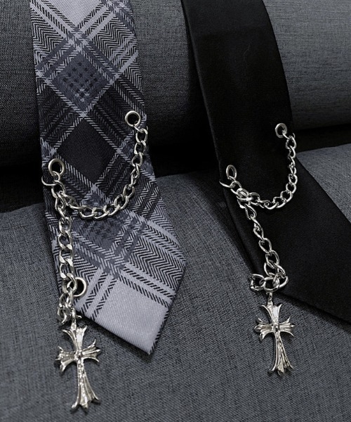 NOVESSEL（ノベセル）の「『NOVESSEL/ノベセル』チェーン付きネクタイ【Y】【CN】（ネクタイ・メンズ・ブラック/ネイビー・FREE）」の16枚目の写真