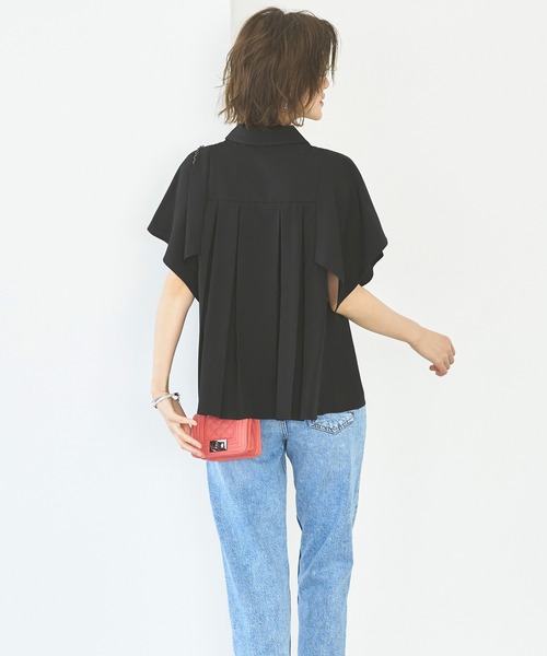 RUIRUE BOUTIQUE(ルイルエブティック)の「洗える | 選べる2typeボウタイタックブラウス(B TYPE:ハンカチスリーブ&ダブルカラー) | 半袖 ダブルカラー トップス 体型カバー オフィスカジュアル ハンカチスリーブ 通勤服 華やか ブラウス(シャツ/ブラウス・レディース・キャメル/パープル/ホワイト/ブラック・3L/M/LL/4L/S/L/5L)」の10枚目の写真