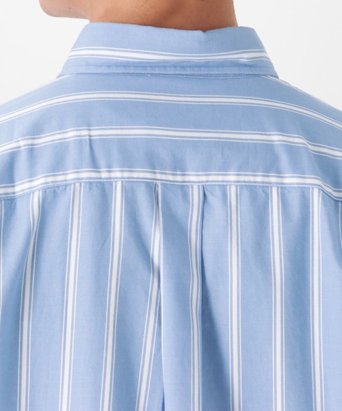 NAVY（ネイビー）の「ツイルストライプレギュラーカラーシャツ（シャツ/ブラウス・メンズ・ブルー/チャコール/ホワイト・M/L/S/XL）」の8枚目の写真