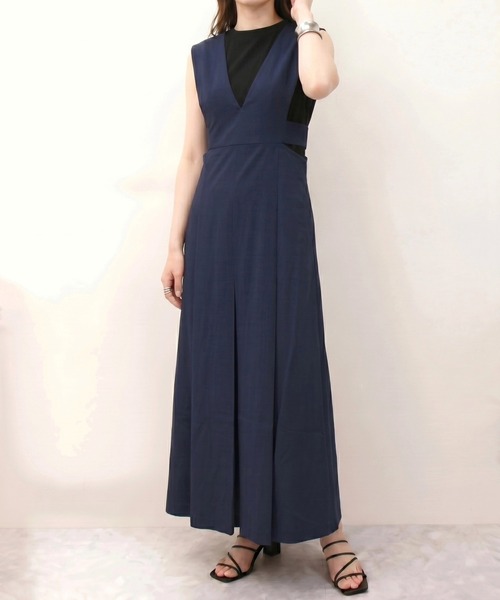 STYLEBLOCK(スタイルブロック)の「リネンタッチカッティングジャンパースカート(スカート・レディース・チャコールグレー/ブラック/ホワイト系その他/ネイビー/カーキ・M)」の1枚目の写真
