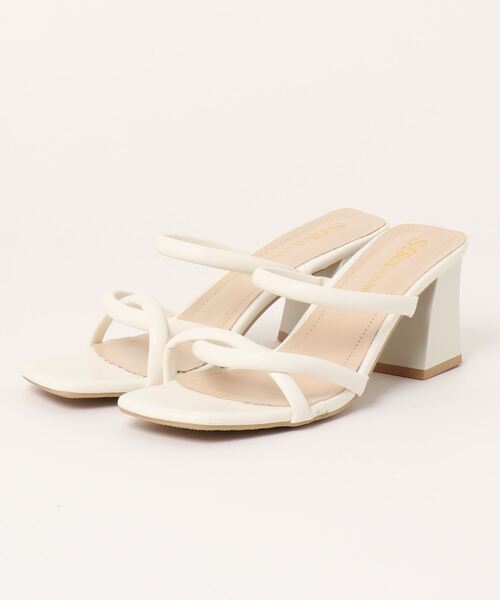BLUEEAST（ブルーイースト）の「ラインクロスヒールサンダル（サンダル・レディース・アイボリー/ブラック・MEDIUM/LARGE）」の3枚目の写真