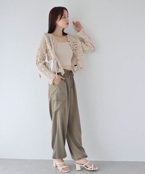 BLUEEAST（ブルーイースト）の「ラインクロスヒールサンダル（サンダル・レディース・アイボリー/ブラック・MEDIUM/LARGE）」の12枚目の写真