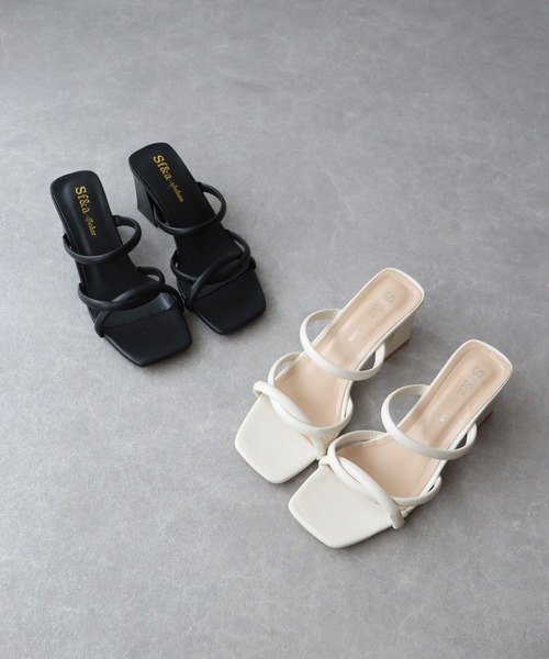BLUEEAST（ブルーイースト）の「ラインクロスヒールサンダル（サンダル・レディース・アイボリー/ブラック・MEDIUM/LARGE）」の14枚目の写真