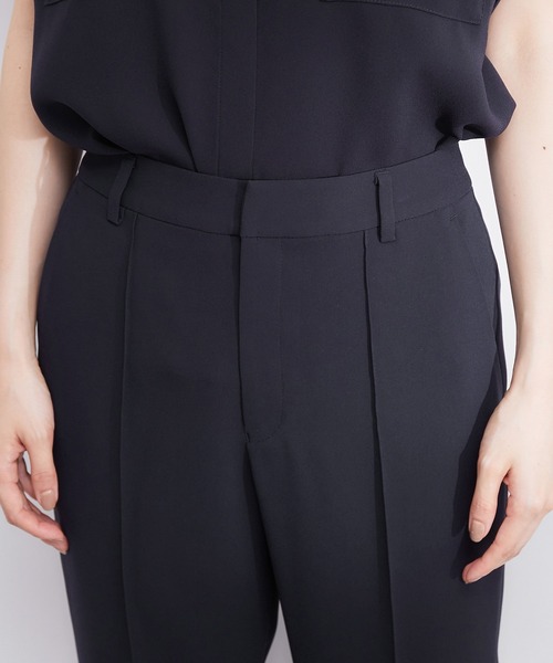 ROPE'（ロペ）の「【撥水加工】【洗える】とろみドライタッチシガレットパンツ/セットアップ対応（その他パンツ・レディース・ベージュ/ネイビー・36/38）」の8枚目の写真