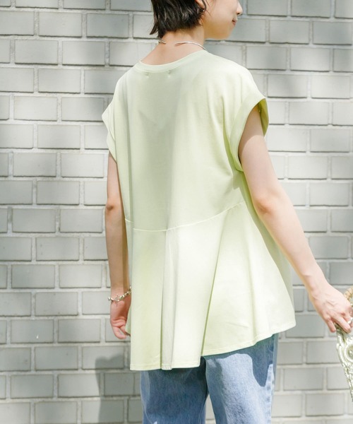 汗シミ防止BACKペプラムフレアTシャツ