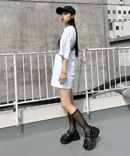 LVEU.（ラブユ.）の「【LVEU.】オーシャンプリントオーバーTシャツ / トップス Tシャツ 半袖 オーバー プリント グラフィック ブラック ホワイト（Tシャツ/カットソー・レディース・ホワイト/ブラック・FREE）」の19枚目の写真