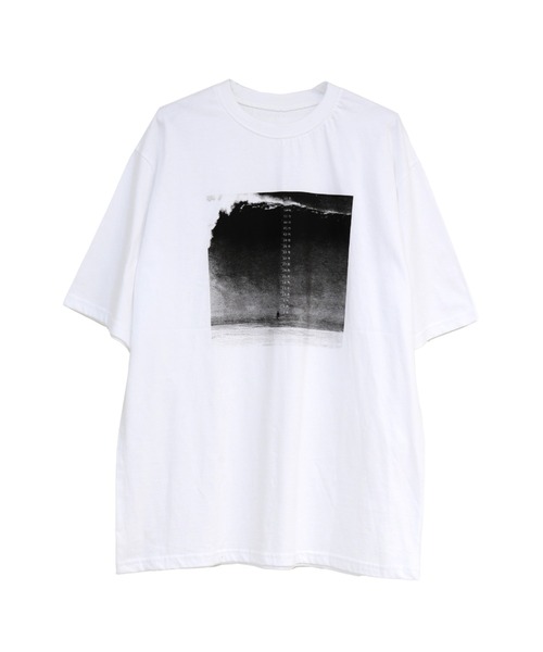 LVEU.（ラブユ.）の「【LVEU.】オーシャンプリントオーバーTシャツ / トップス Tシャツ 半袖 オーバー プリント グラフィック ブラック ホワイト（Tシャツ/カットソー・レディース・ホワイト/ブラック・FREE）」の14枚目の写真