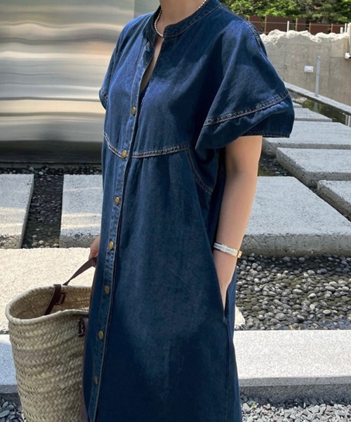 VitaFelice（ヴィータフェリーチェ）の「ランタンスリーブデニムワンピース（ワンピース・レディース・インディゴブルー/ライトブルー・FREE）」の14枚目の写真
