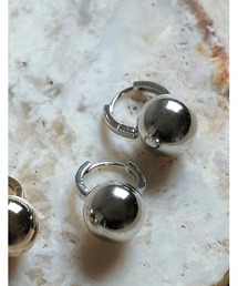 ボールフープピアス