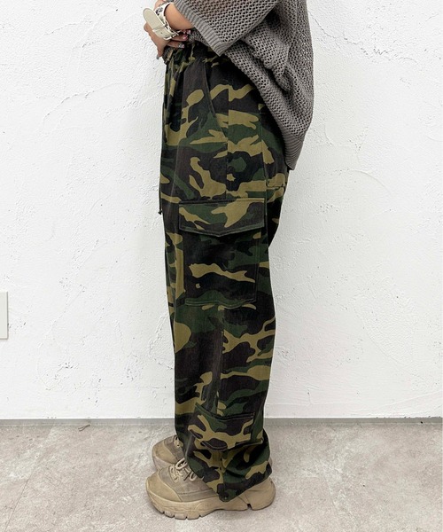 sedacle（セダクル）の「迷彩ワイドカーゴパンツ（カーゴパンツ