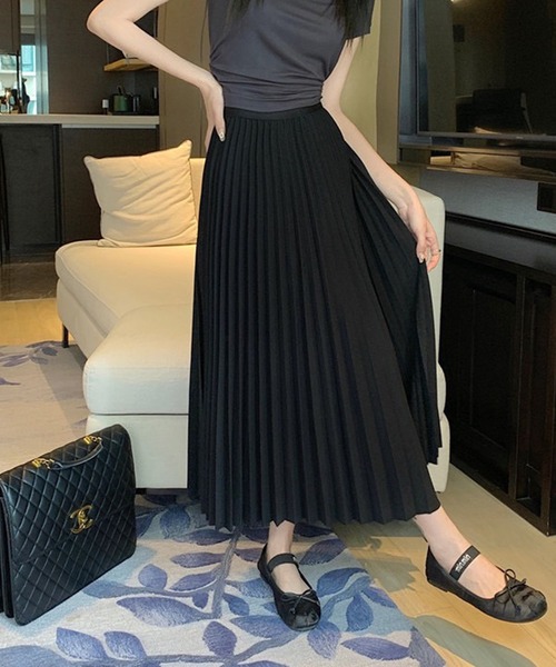 NinaetLina(ニナエリナ)の「ハイウエストロングプリーツスカート(スカート・レディース・ピンク/アイボリー/ブラック/ラベンダー/ダークベージュ・FREE)」の7枚目の写真