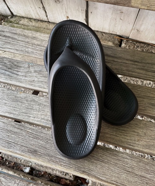 FUNALIVE(ファンアライブ)の「THONG SANDAL トングサンダル(サンダル・メンズ・ブラック・24cm/27cm/26cm)」の2枚目の写真