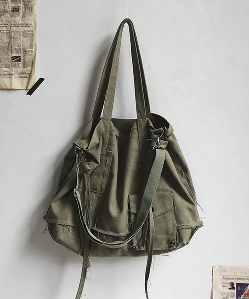 Theater code（シアターコード）の「damage shoulder bag