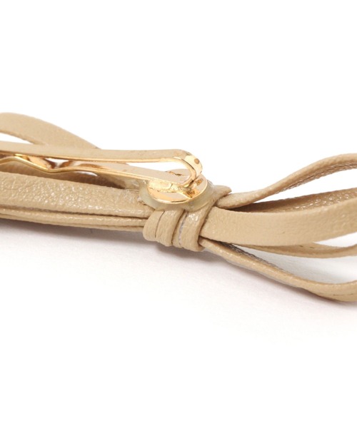 studio CLIP（スタディオクリップ）の「【daily CLIP】フェイクレザーリボンピン（ヘアピン・レディース・ブラウン/ベージュ/ブラック・FREE）」の6枚目の写真