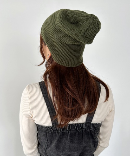 un+frame（アンフレーム）の「simple knit beanie／リブ編みカジュアルニットビーニー（ニットキャップ/ビーニー・レディース・ブルー/オレンジ/アイボリー/レッド/ブラウン/カーキ/ブラック/チャコールグレー・FREE）」の5枚目の写真