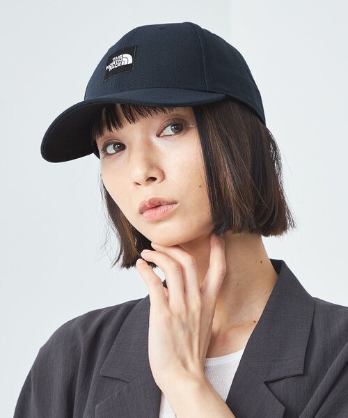 THE NORTH FACE（ザノースフェイス）の「＜THE NORTH FACE＞スクエア ロゴ キャップ -UVカット-（キャップ・メンズ・ブラック/ネイビー/オリーブ・FREE）」の4枚目の写真
