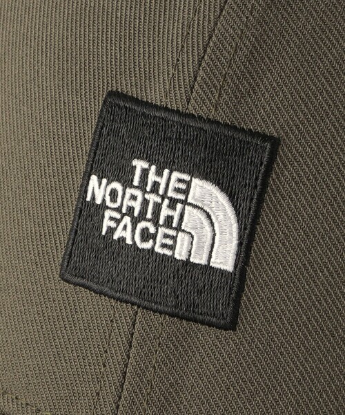 THE NORTH FACE（ザノースフェイス）の「＜THE NORTH FACE＞スクエア ロゴ キャップ -UVカット-（キャップ・メンズ・ブラック/ネイビー/オリーブ・FREE）」の19枚目の写真