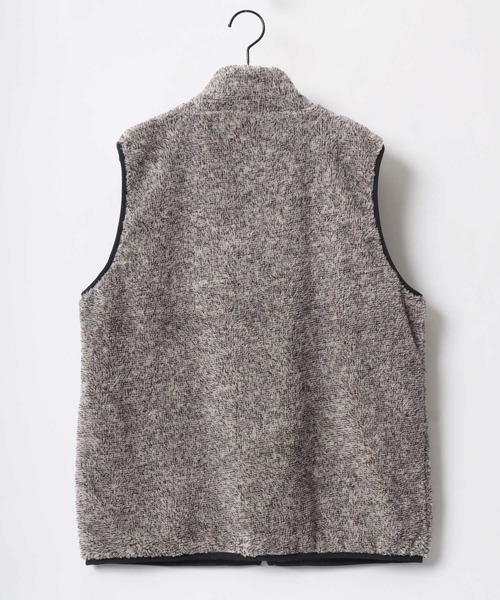 LOGOS(ロゴス)の「LOGOS/ロゴス Boa Fleece Vest/シャギーボアフリース ベスト/レディース メンズ(ベスト・メンズ・グレー/サックスブルー/カーキ/ブラック/イエロー・L/LL/M)」の11枚目の写真