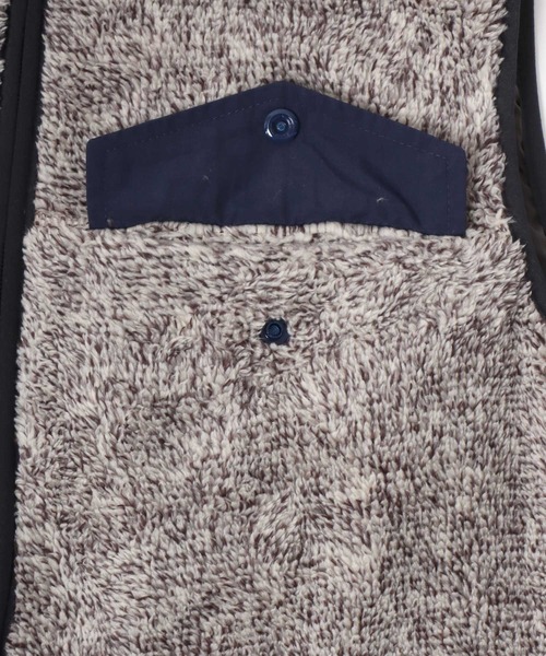 LOGOS(ロゴス)の「LOGOS/ロゴス Boa Fleece Vest/シャギーボアフリース ベスト/レディース メンズ(ベスト・メンズ・グレー/サックスブルー/カーキ/ブラック/イエロー・L/LL/M)」の16枚目の写真