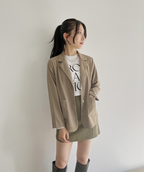 ISOOK(アイスー)の「【ISOOK / アイスー】ライトテーラードジャケット / ミドル丈 オケージョン ZOZOTOWN限定(テーラードジャケット・レディース・ブラック/ベージュ・FREE)」の4枚目の写真