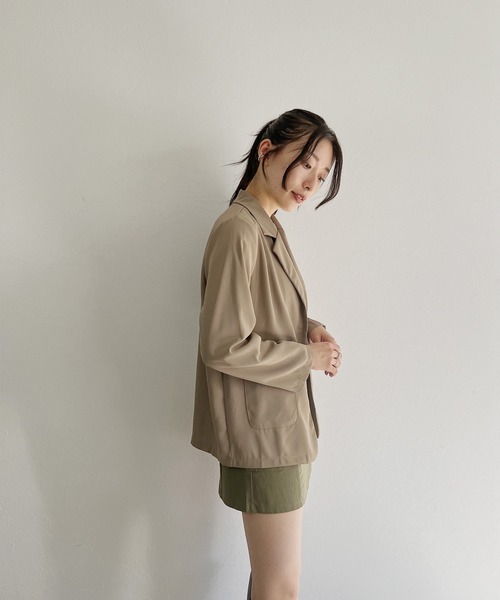 ISOOK(アイスー)の「【ISOOK / アイスー】ライトテーラードジャケット / ミドル丈 オケージョン ZOZOTOWN限定(テーラードジャケット・レディース・ブラック/ベージュ・FREE)」の6枚目の写真