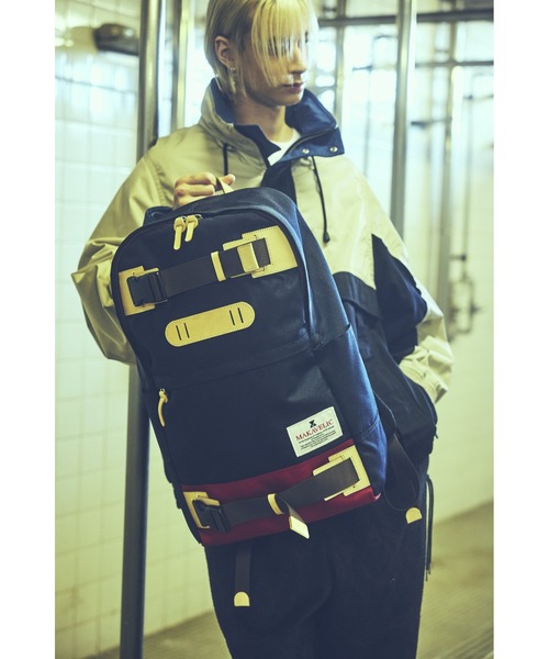 MAKAVELIC(マキャベリック)の「ROOTAGE DAYPACK(バックパック/リュック・メンズ・ブラック/ダークネイビー・ONE SIZE)」の12枚目の写真