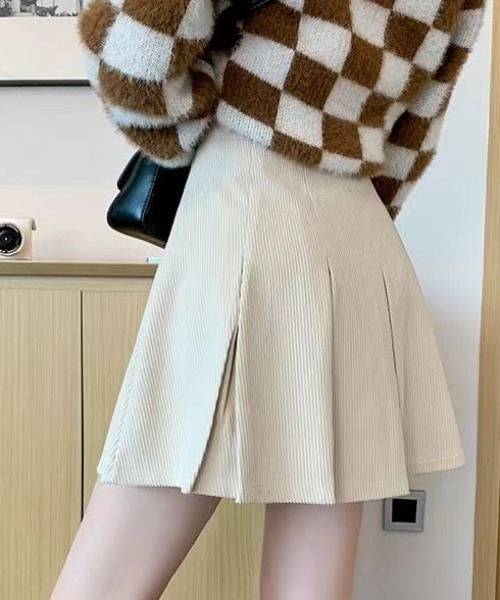 新品未使用タグ無しichi コーデュロイ プリーツスカート オリーブグリーン ichi｜【40%OFF】スカラップエンブロイダリー チェック スカート