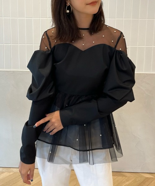 eimy / Flower motif オフショルダートップス、パンツ（黒） EIMY ISTOIRE（エイミーイストワール）の「Flower motif オフ