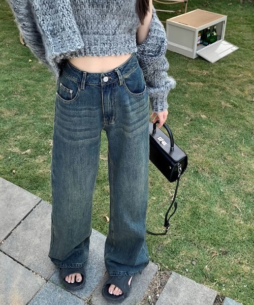 .KOM（ドットコム）の「A'GEM/9 × .kom『.kom/ドットケーオーエム』ブーツカットビンテージデニムパンツ（デニムパンツ・レディース・インディゴブルー・L/S/M）」の10枚目の写真