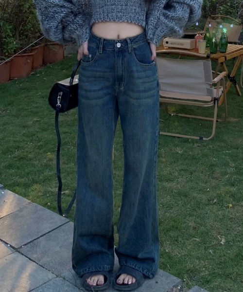.KOM（ドットコム）の「A'GEM/9 × .kom『.kom/ドットケーオーエム』ブーツカットビンテージデニムパンツ（デニムパンツ・レディース・インディゴブルー・L/S/M）」の13枚目の写真
