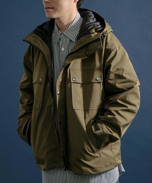 ITEMS URBANRESEARCH(アイテムズ アーバンリサーチ)の「中綿ライナー脱着マウンテンフーディージャケット(マウンテンパーカー・メンズ・ブラック/ベージュ/カーキ・LARGE/MEDIUM)」の11枚目の写真