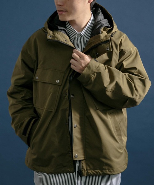 ITEMS URBANRESEARCH(アイテムズ アーバンリサーチ)の「中綿ライナー脱着マウンテンフーディージャケット(マウンテンパーカー・メンズ・ブラック/ベージュ/カーキ・LARGE/MEDIUM)」の13枚目の写真