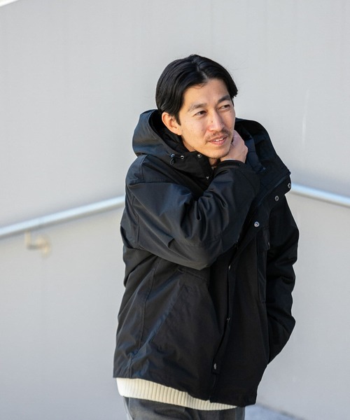 ITEMS URBANRESEARCH(アイテムズ アーバンリサーチ)の「中綿ライナー脱着マウンテンフーディージャケット(マウンテンパーカー・メンズ・ブラック/ベージュ/カーキ・LARGE/MEDIUM)」の14枚目の写真