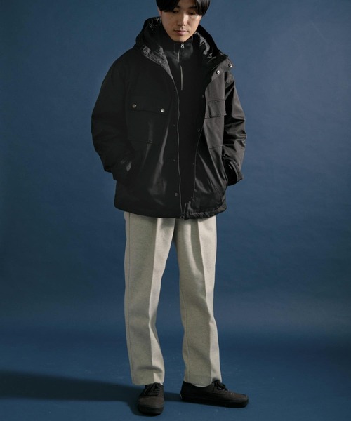 ITEMS URBANRESEARCH(アイテムズ アーバンリサーチ)の「中綿ライナー脱着マウンテンフーディージャケット(マウンテンパーカー・メンズ・ブラック/ベージュ/カーキ・LARGE/MEDIUM)」の22枚目の写真